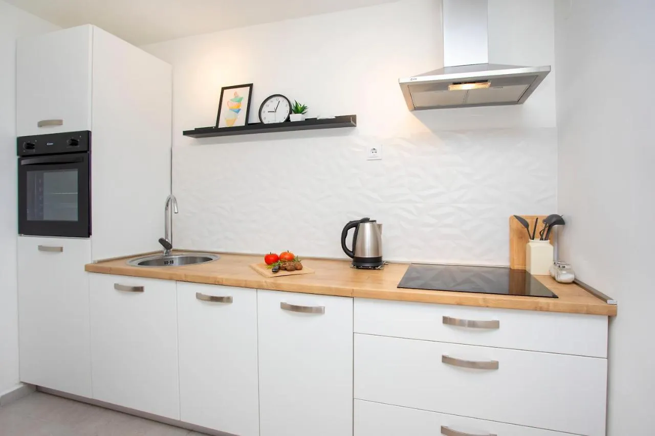 Apartment Lina Rabac