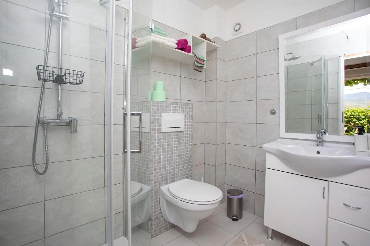 Apartment Lina Rabac 0*,  Kroatien