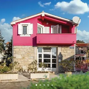  Ferienhaus House Hermes Kroatien